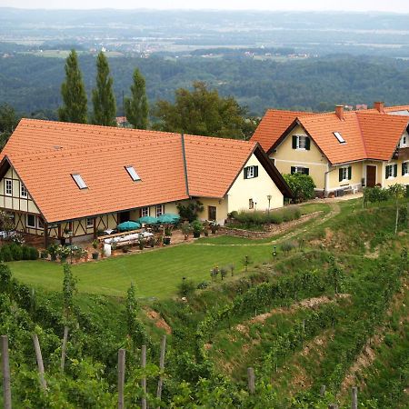 Weingut Albert, Familie Cramer Bed and Breakfast Kitzeck im Sausal Exterior foto